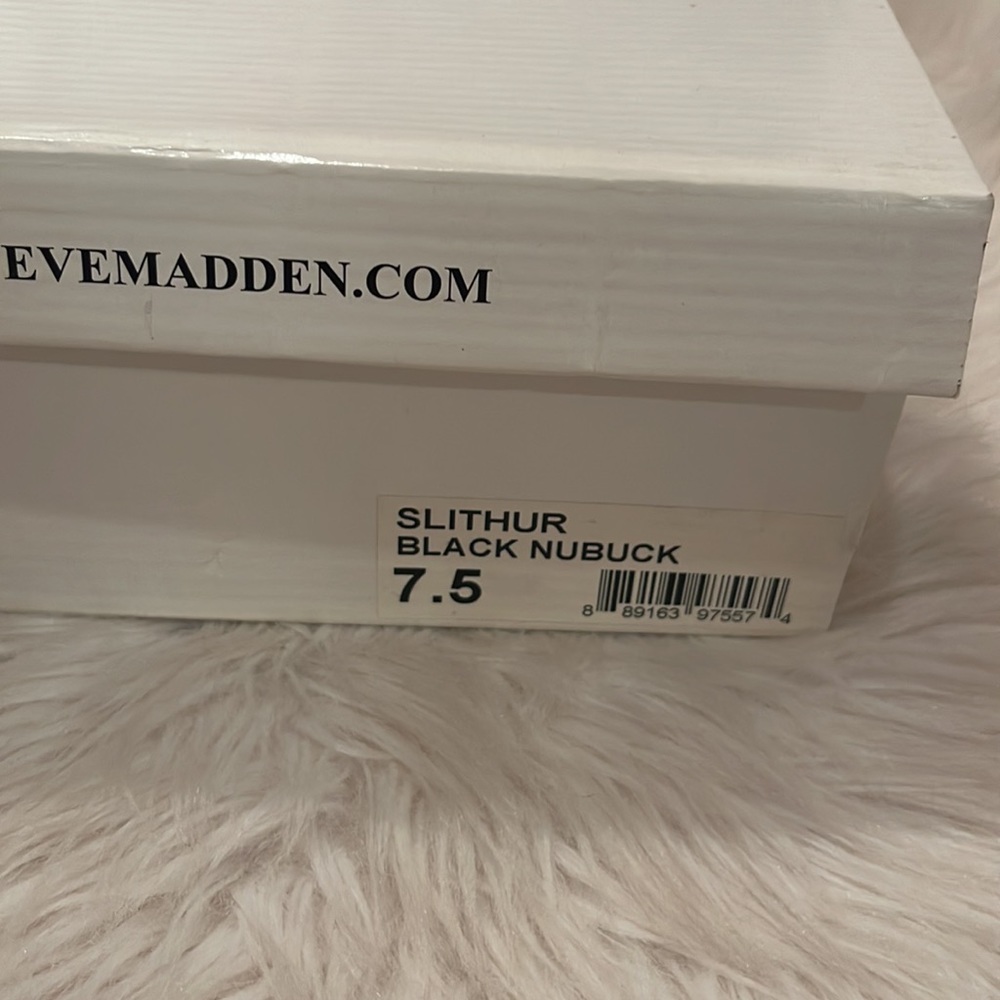 Steve Madden black nubuck heels 7.5 - Picture 8 of 8
